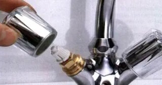 Устранение течи из крана в Сызрани - быстро, качественно, недорого от 1015 руб.
